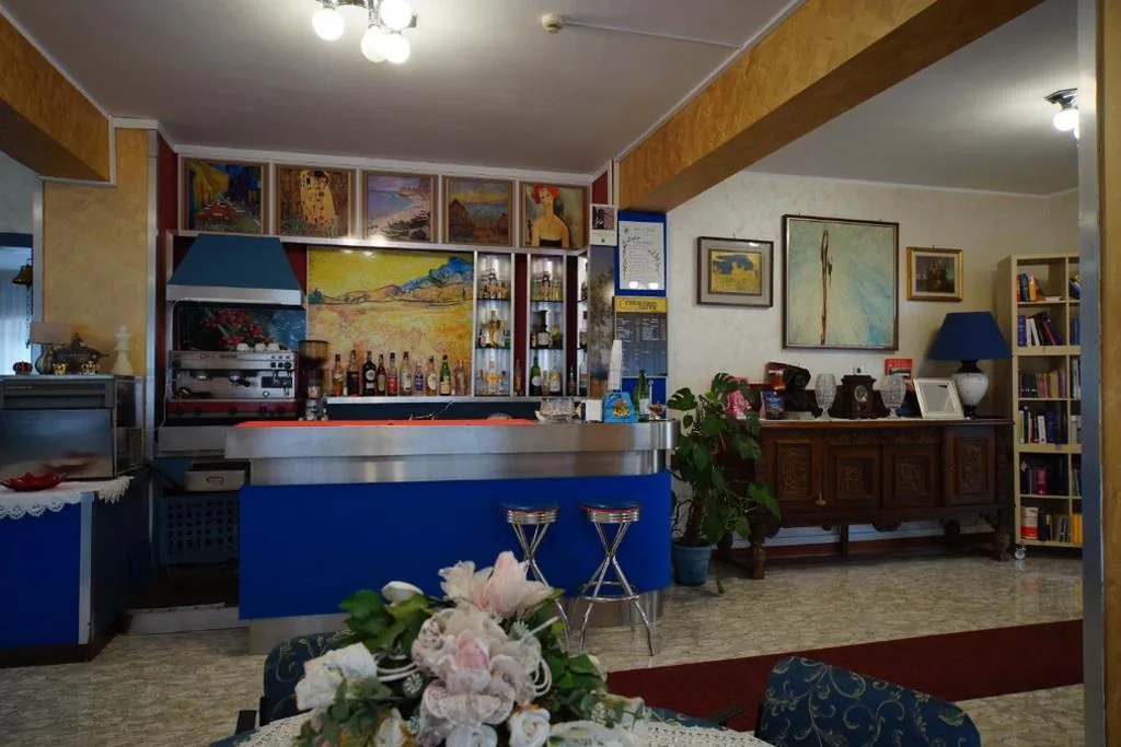 King Hotel — foto 3