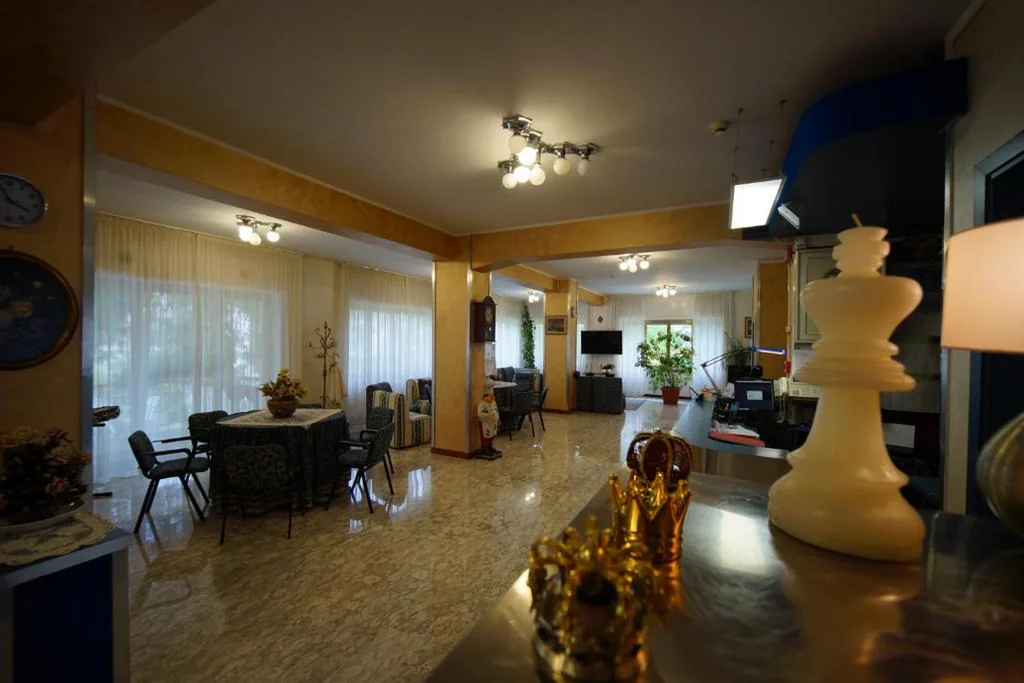 King Hotel — foto 4