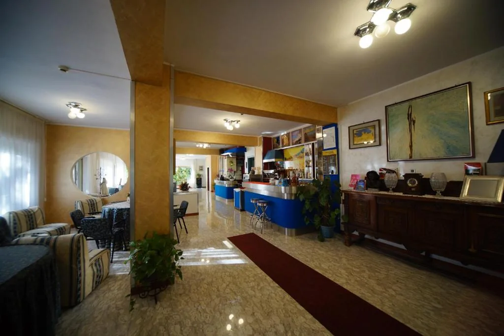 King Hotel — foto 6