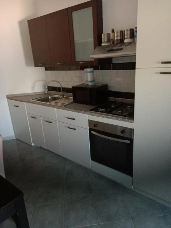King Suite – con condizionatori vicino Aeroporto e Fiera di Roma — foto 4