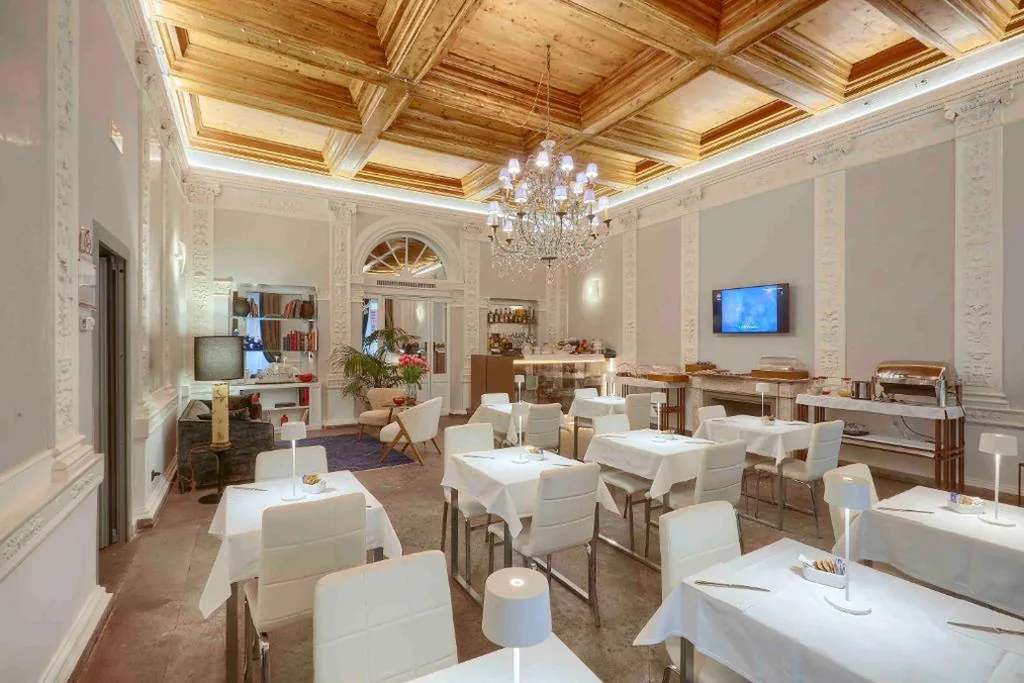 L’obelisque maison de luxe — foto 4
