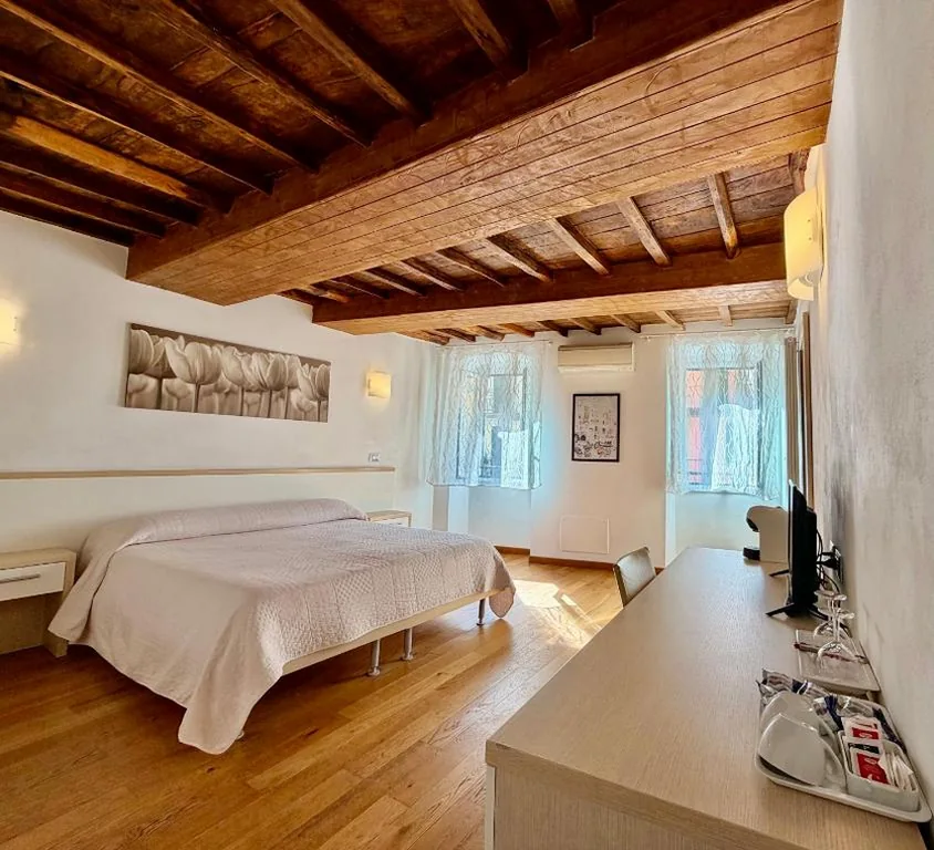 La Dolce Vita