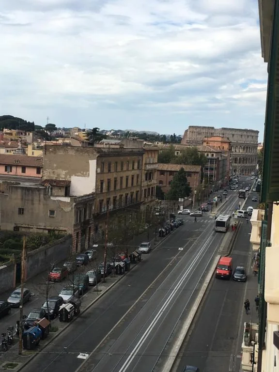 La finestra sul Colosseo B&B 1 — foto 5