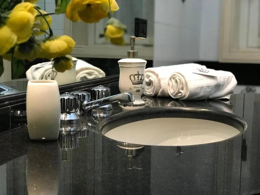La Maison Royale downtown italian breakfast check in until 23 pm — foto 3