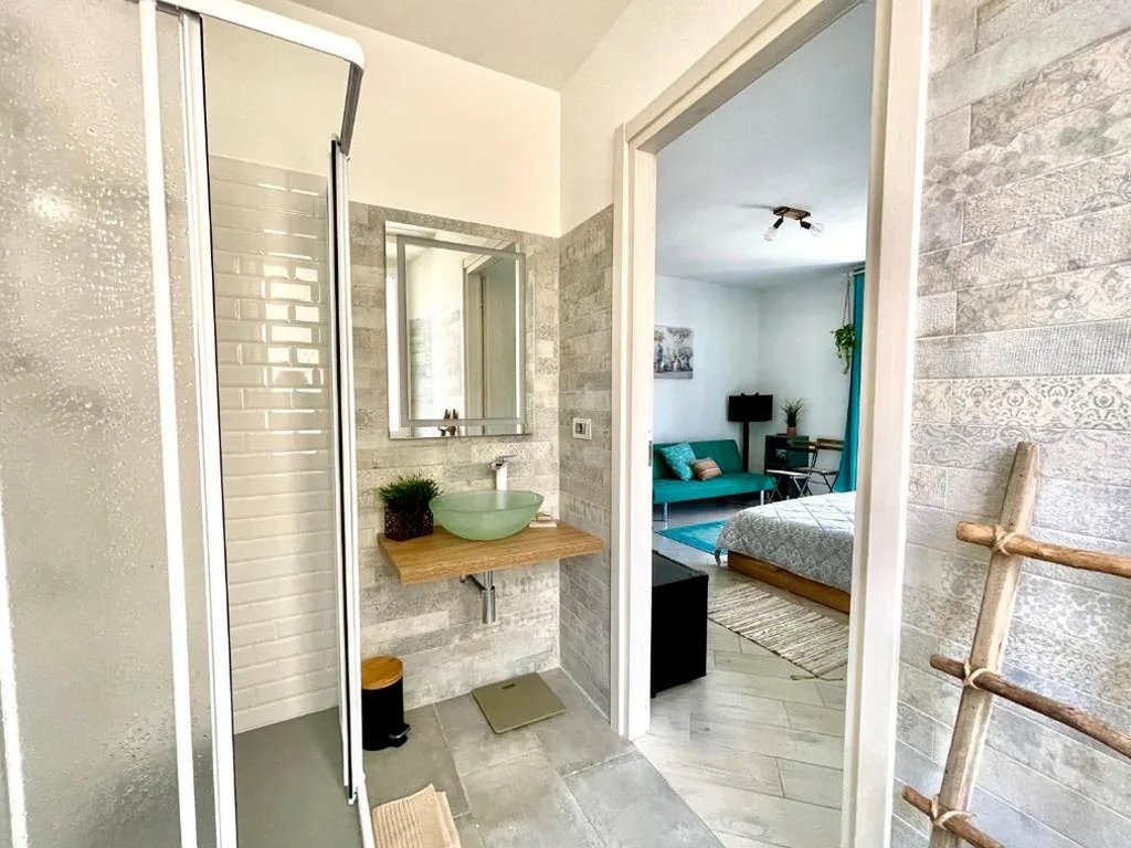 La Monstera Rooms
