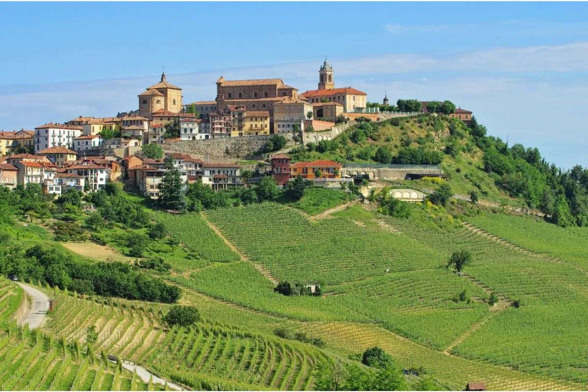 La Morra e le colline del Barolo