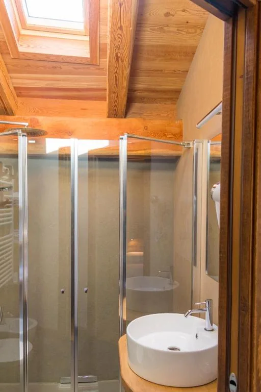 LA PLACETTE – Albergo diffuso e Trattoria — foto 3