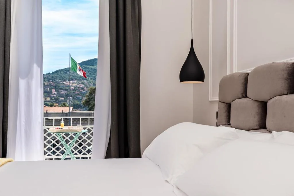 La Spezia by The First – Luxury Rooms & Suites — foto 8
