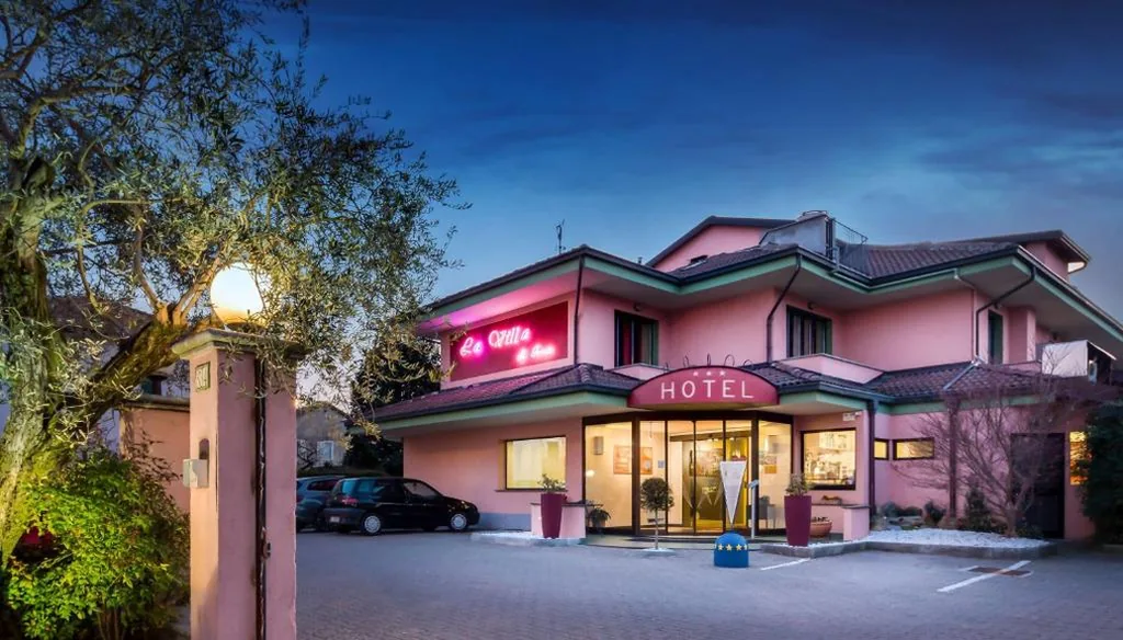 La Villa – Sure Hotel Collection by Best Western