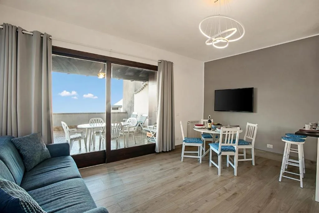Lake View Terrace Over The Borromean Isla – Happy Rentals — foto 4