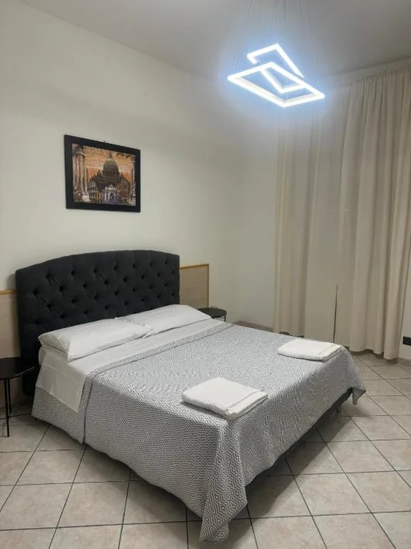 LarissaRooms