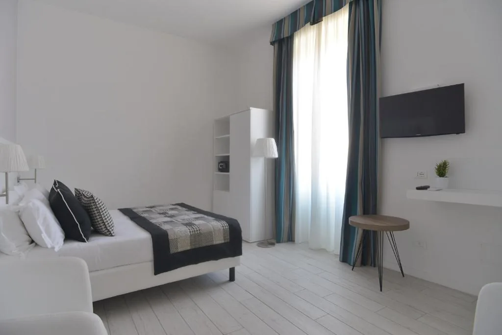 Lata Luxury Rooms — foto 4