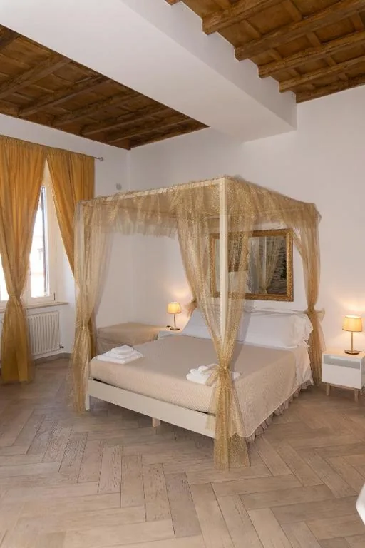 Le Boutique Luxury Rooms diffused in historical center — foto 4
