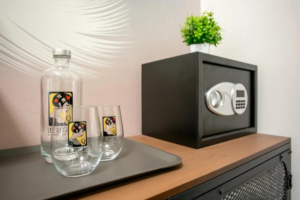 Le Regine – Home suites – Adult Only — foto 4