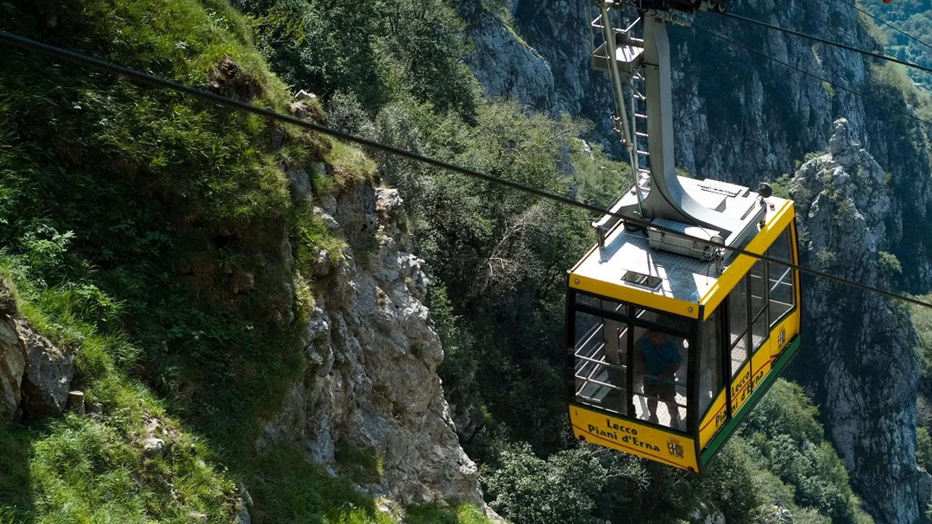 I Piani d'Erna sopra Lecco, raggiungibili con la funivia