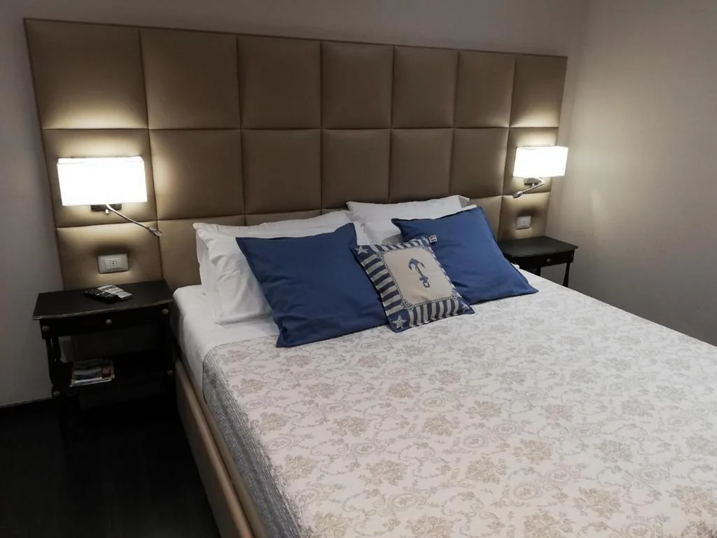 Les Chambres de la Place
