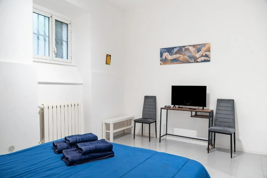 Lion Renting Vatican Apartment