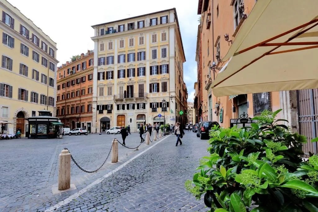 Little Queen Pantheon — foto 5