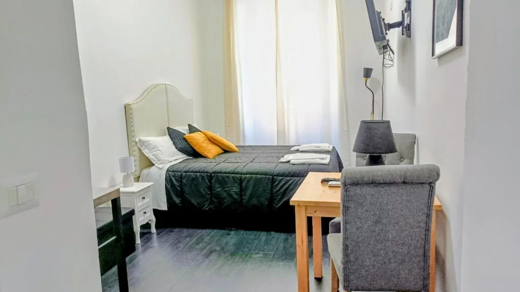 little roma apartment