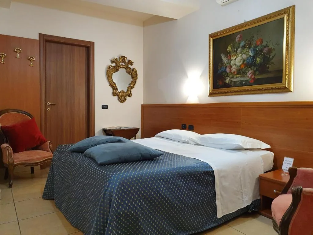 2 Adjoining Rooms — Hotel San Giorgio