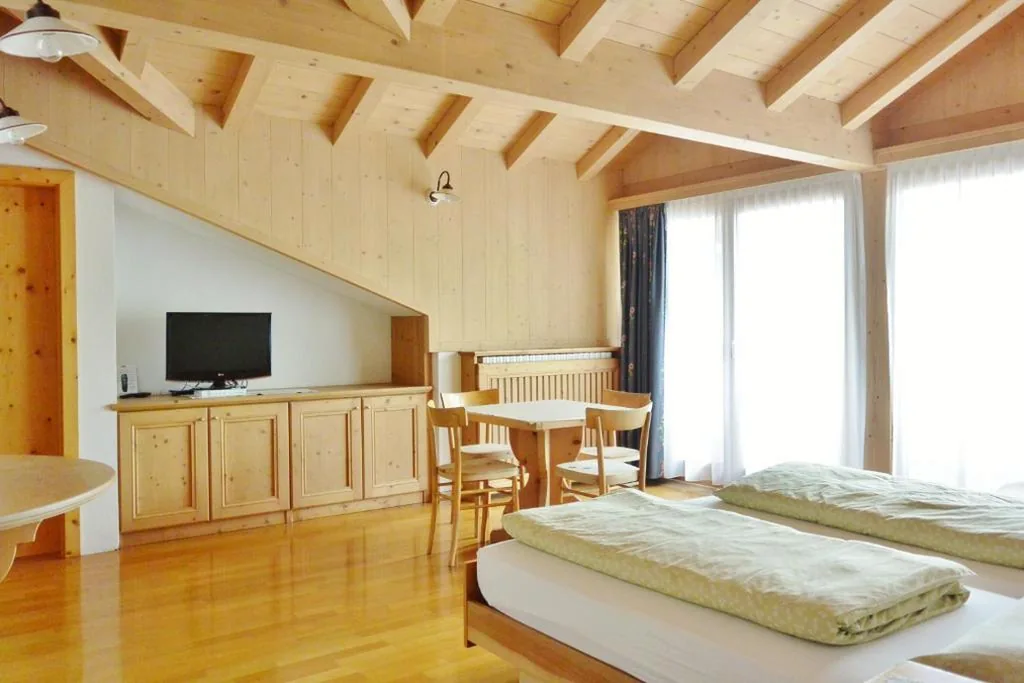 2 Interconnecting Double Rooms — Hotel Garnì al Plan