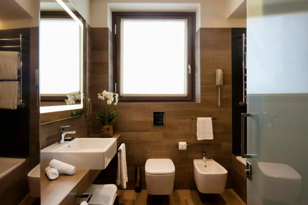 2 Interconnecting Double Rooms — Starhotels Echo