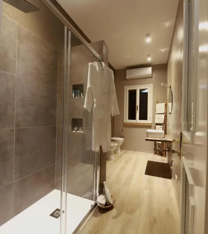 ACQUACHIARA ISEO CENTER BED AND BREAKFAST villa with PARKING inside Foresteria — foto 3