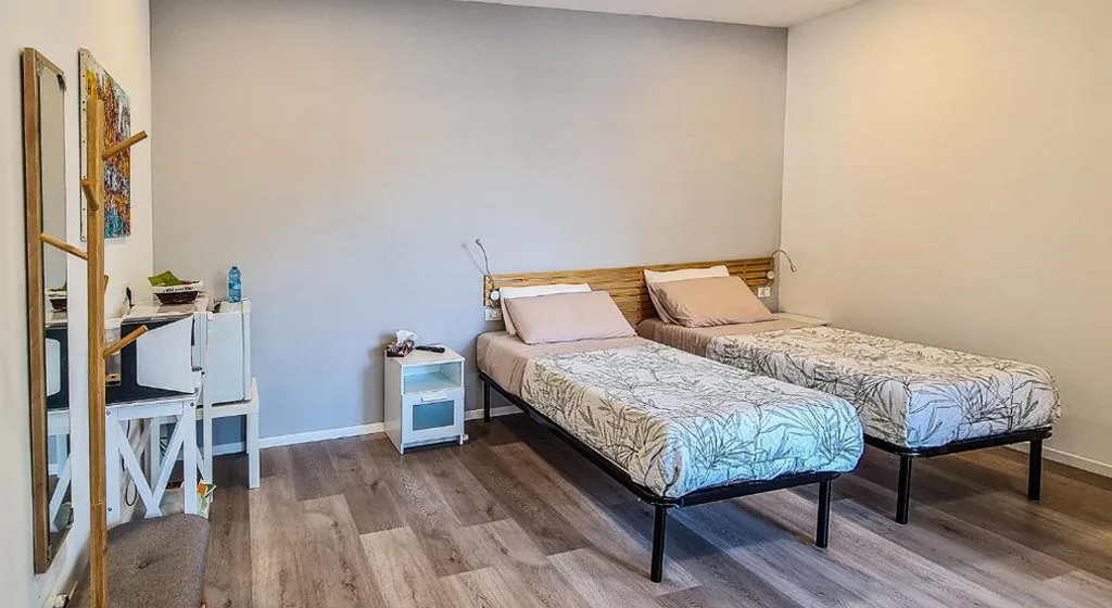 Adriroomsrho