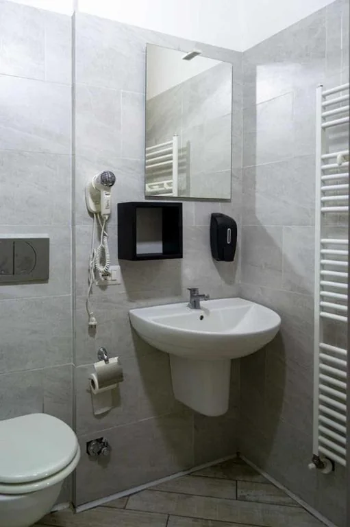 Affittacamere Limin – Smart Stay – Private Bathroom – near Malpensa , Milano , Rho Fiera — foto 6