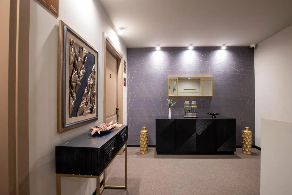 AH – Collezione Brera — foto 4