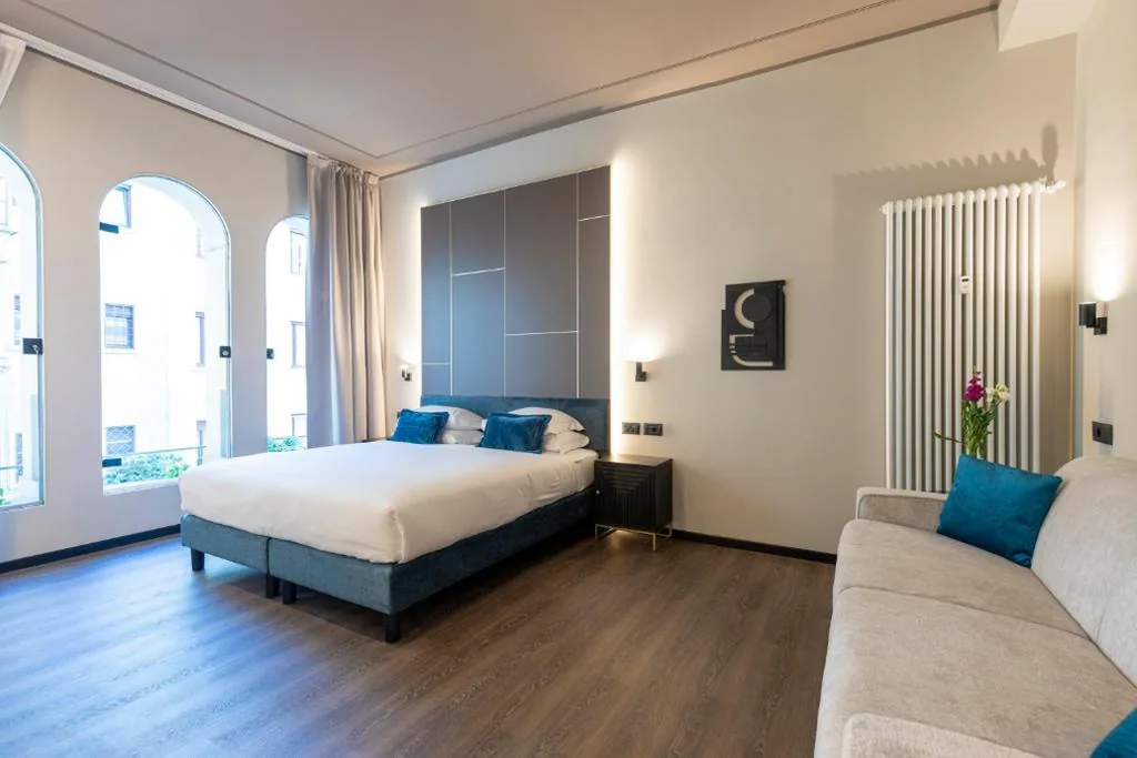AH – Collezione Brera — foto 5