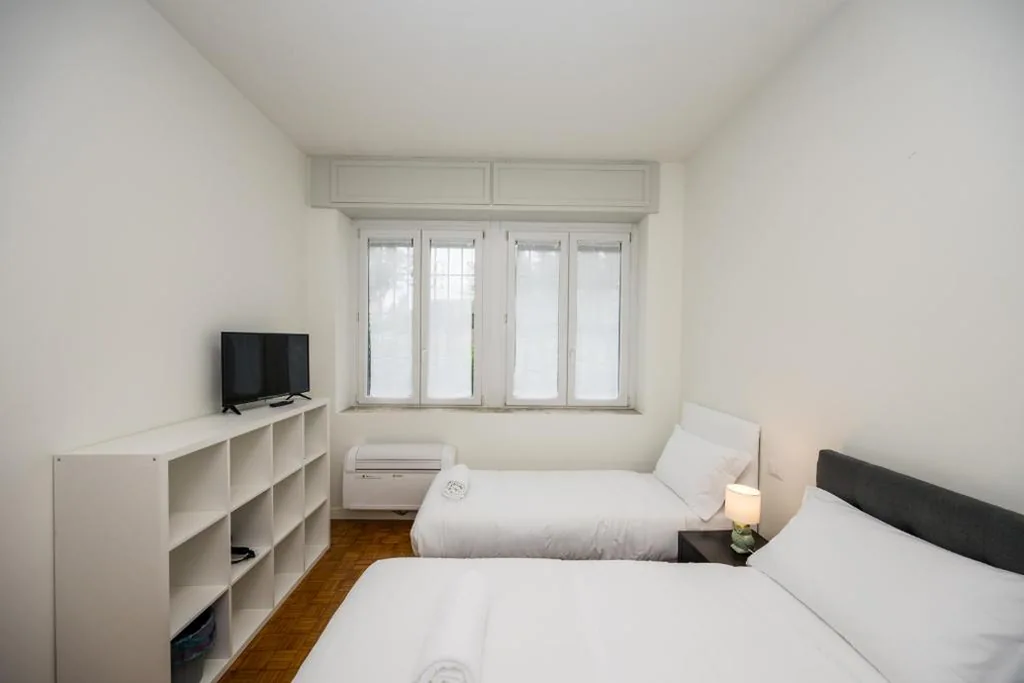 Airguest Pianella Rooms
