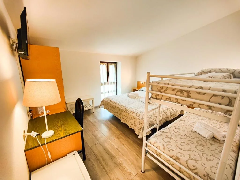 Albergo B&B Tenesi