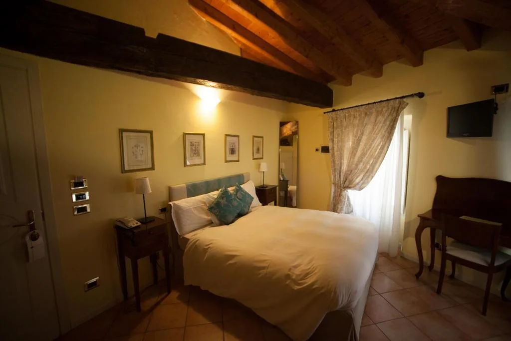 Albergo Orologio
