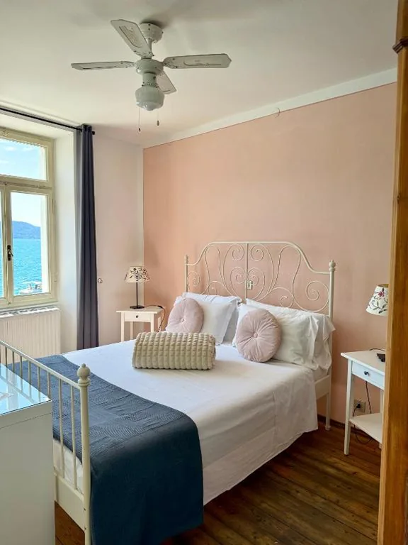 Ampia Camera Matrimoniale — Albergo Gargnano