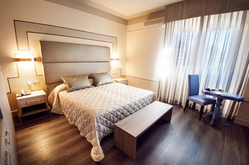 Large Double Room — Hotel Conca d’Oro