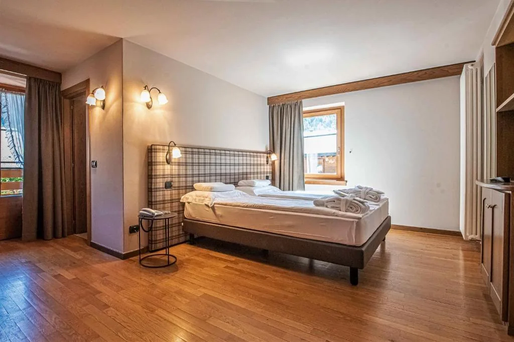 Spacious Double Room — Hotel Spol – Adults only