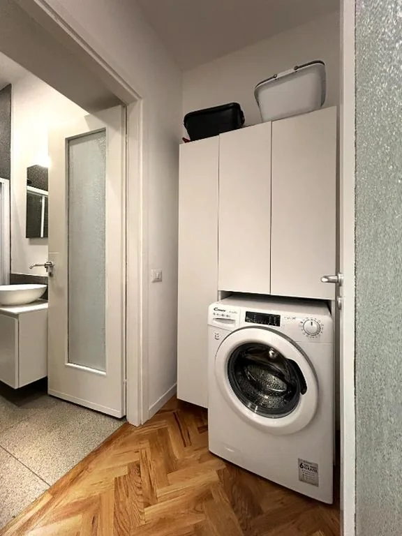 Large Double Room — Lago Design Guest House – Como Center