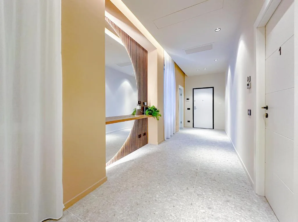 Large Double Room — Porta Venezia – Luxy Suites – 6 camere