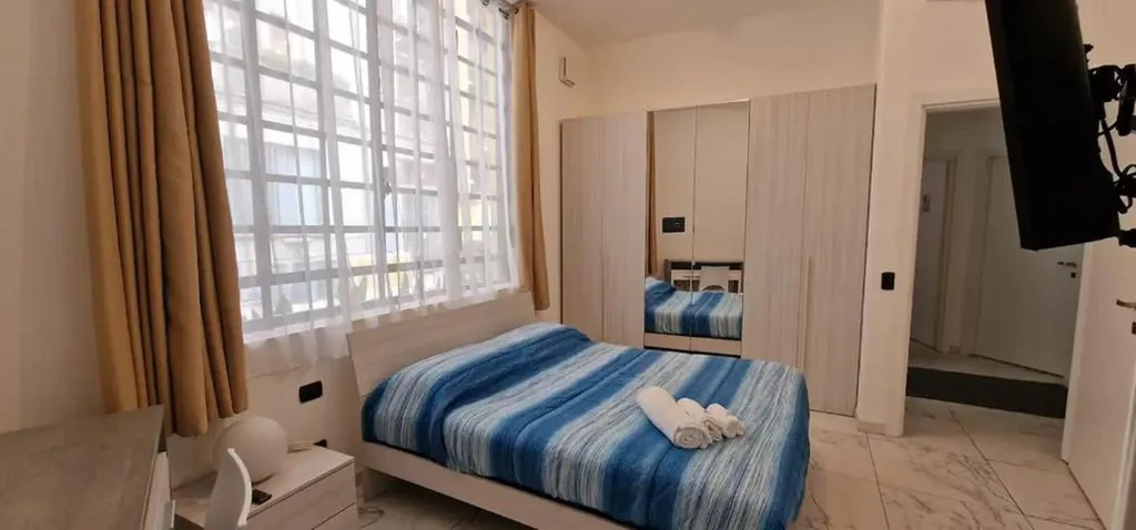 Ampia Camera Matrimoniale — Residence Jolly