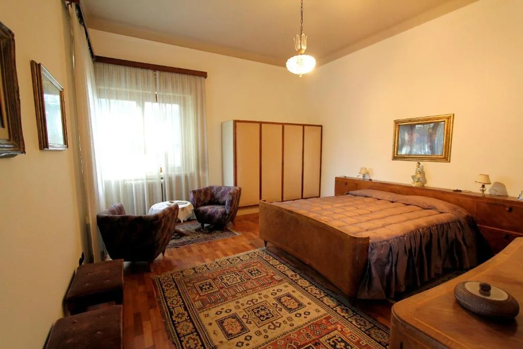Large Double Room — Villa Adele