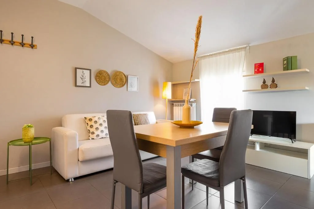 Attic Apartment — Desenzano Uptown Suites by Wonderful Italy