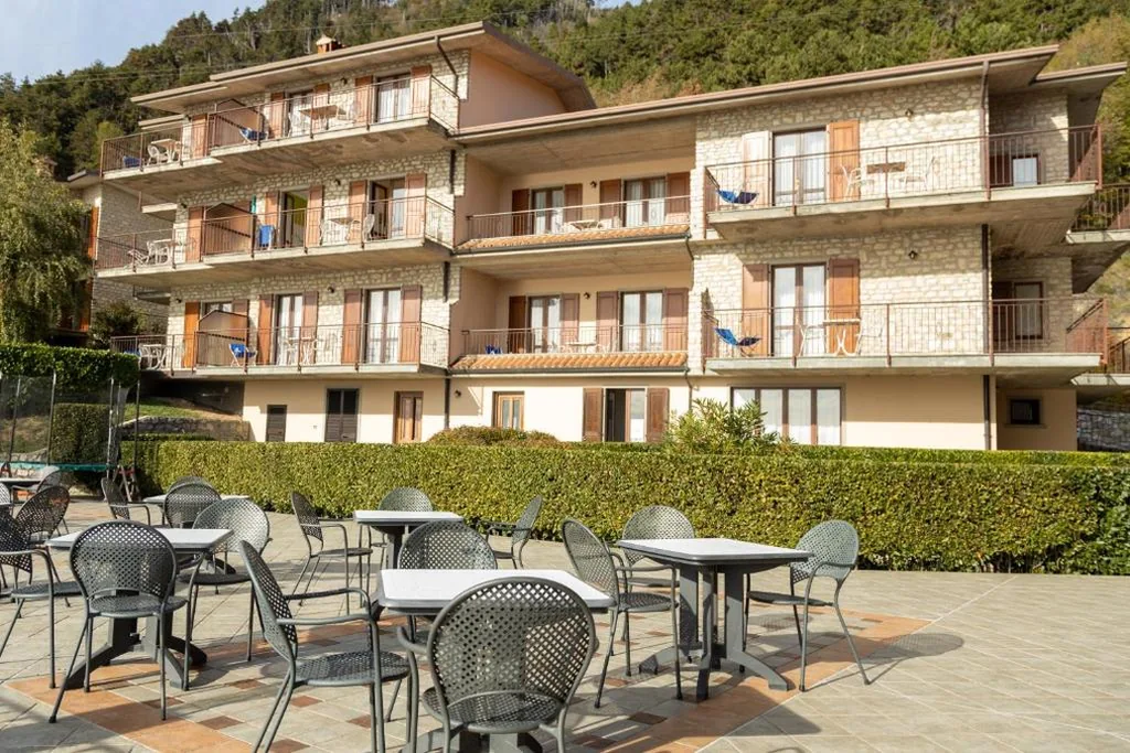 Basic 2-Bedroom Apartment with Lake View — Hotel Residence Panorama La Forca, GTSGroup