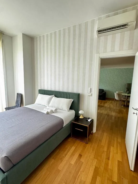 Classic Apartment — Suite boutique Moscova