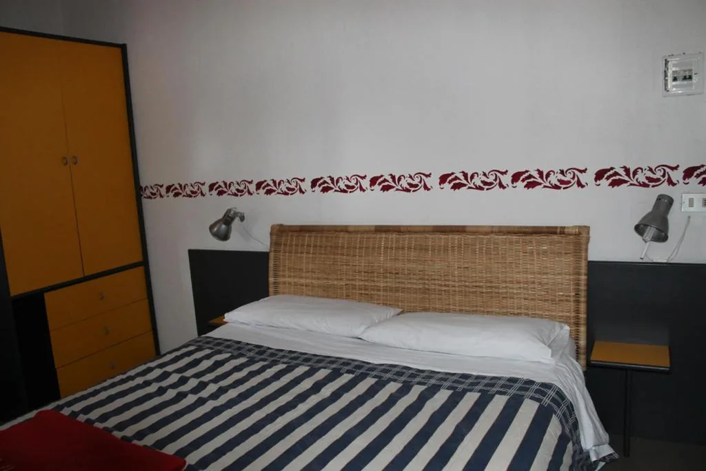 One-Bedroom Apartment (2 Adults) — Jolly Residence