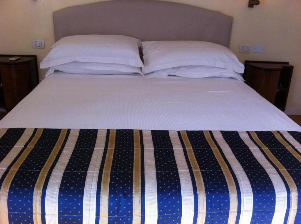 Appartamento con 1 Camera da Letto - 3 Piani — Ariberto21