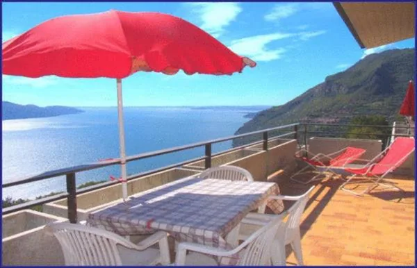One-Bedroom Apartment (4 Adults) — Hotel Residence La Rotonda