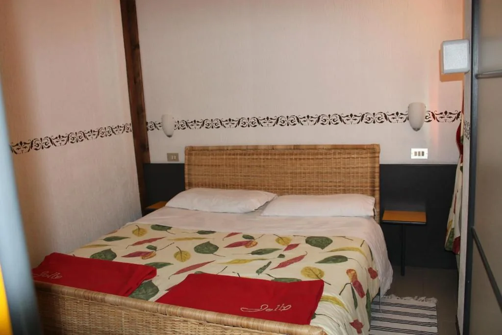 One-Bedroom Apartment (4 Adults) — Jolly Residence