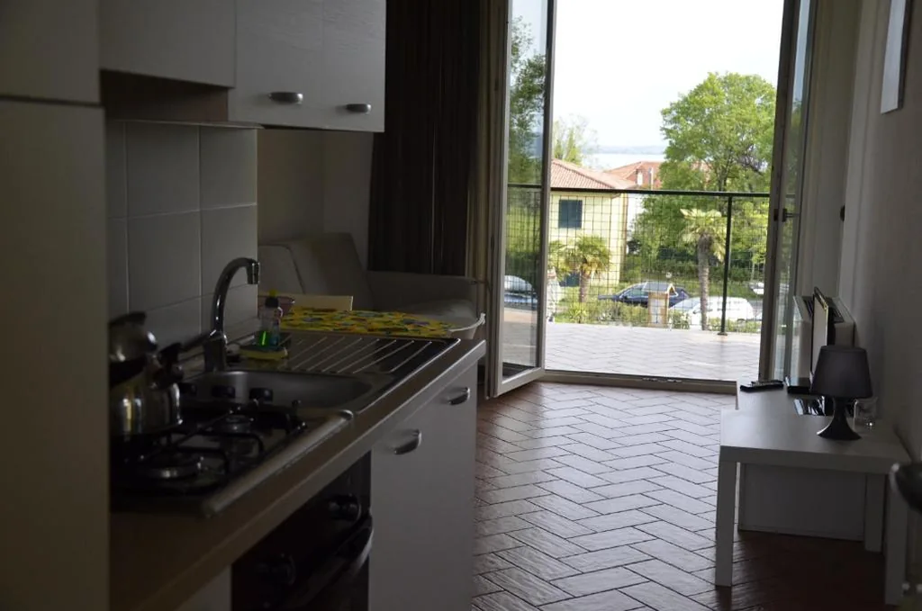 Appartamento con 1 Camera da Letto e Balcone — Residence Karina