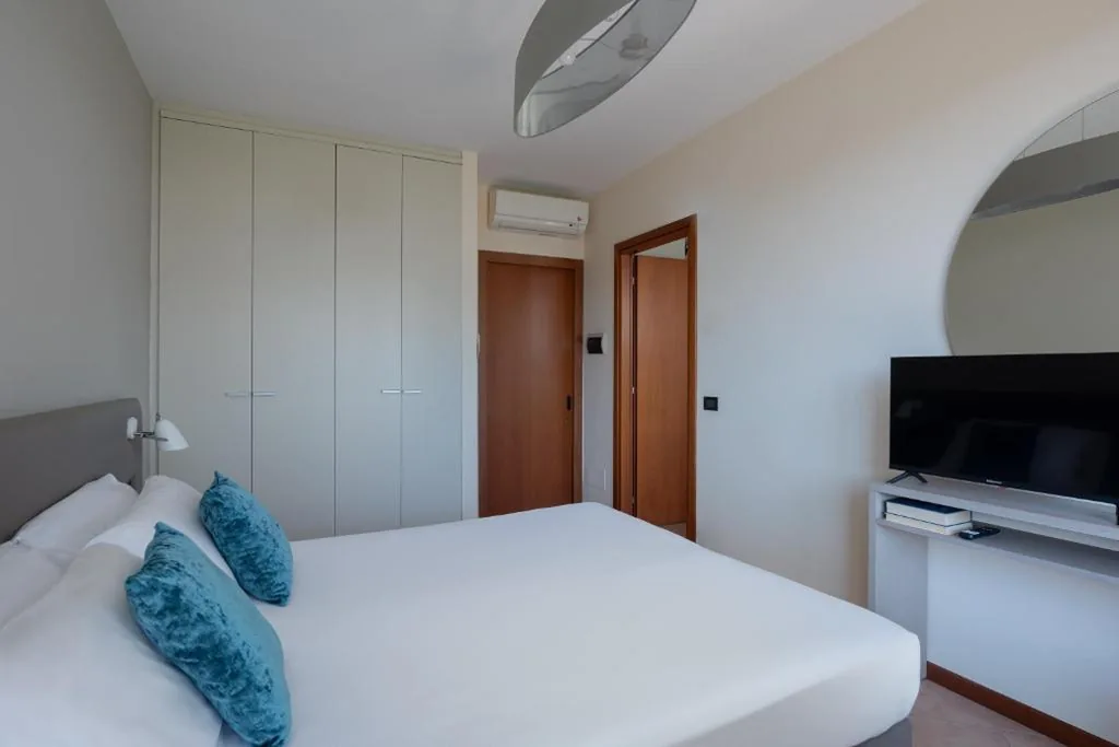Appartamento con 1 Camera da Letto e Vista Lago — Il Sogno Apartments
